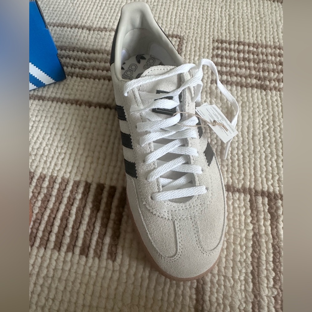 Adidas women's beige Sneakers with Black Stripes